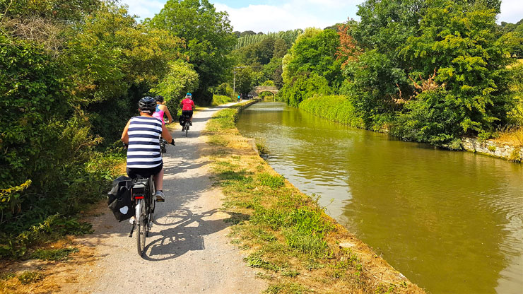 Storbritannia - P� egen h�nd